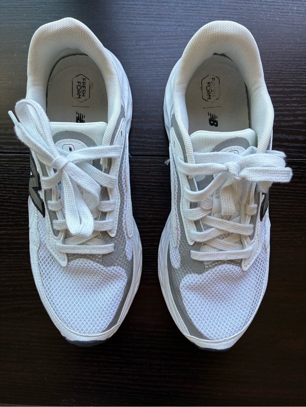 New Balance White & Gray Mesh Running Shoes